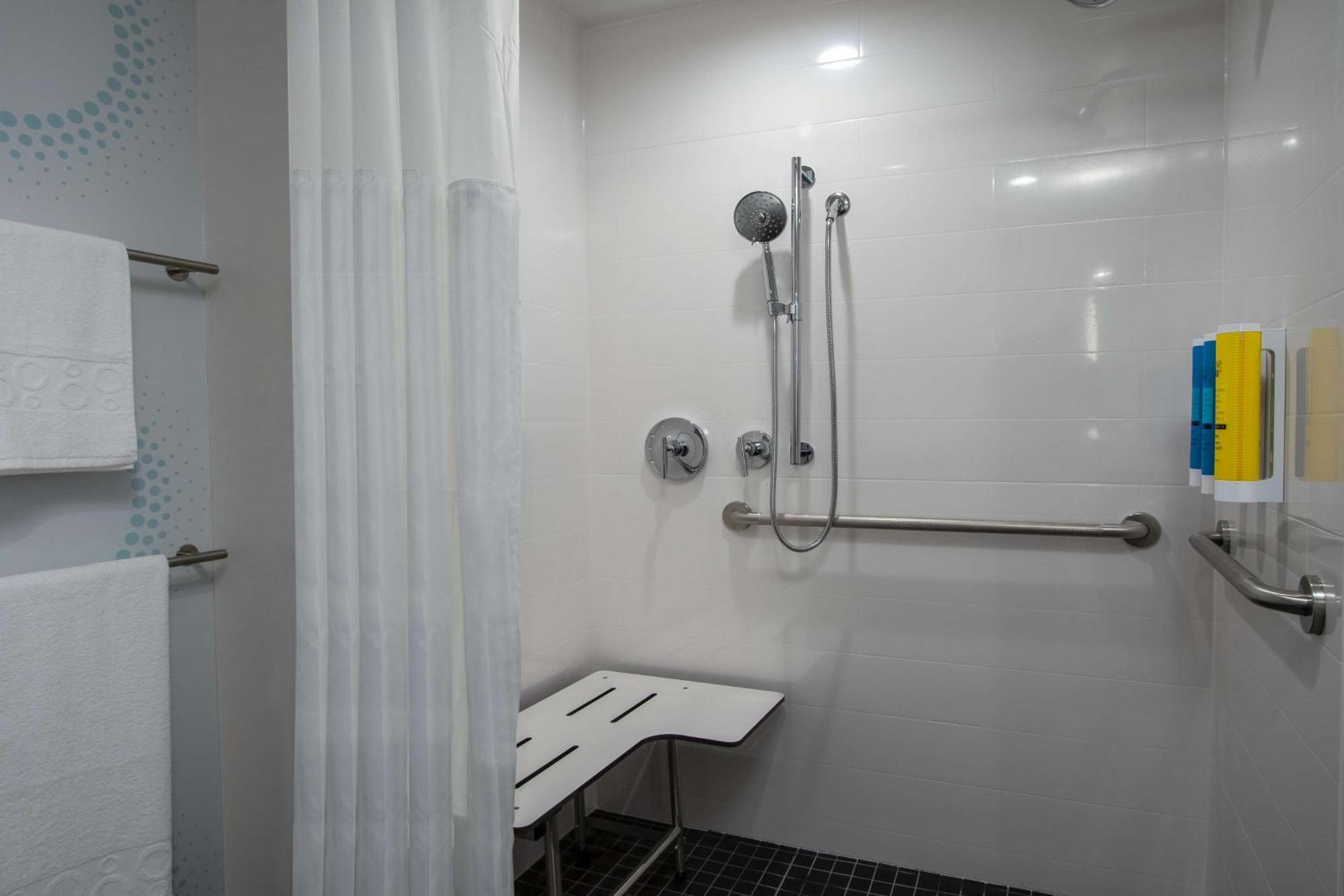 Home2 Suites By Hilton Grove City Columbus מראה חיצוני תמונה