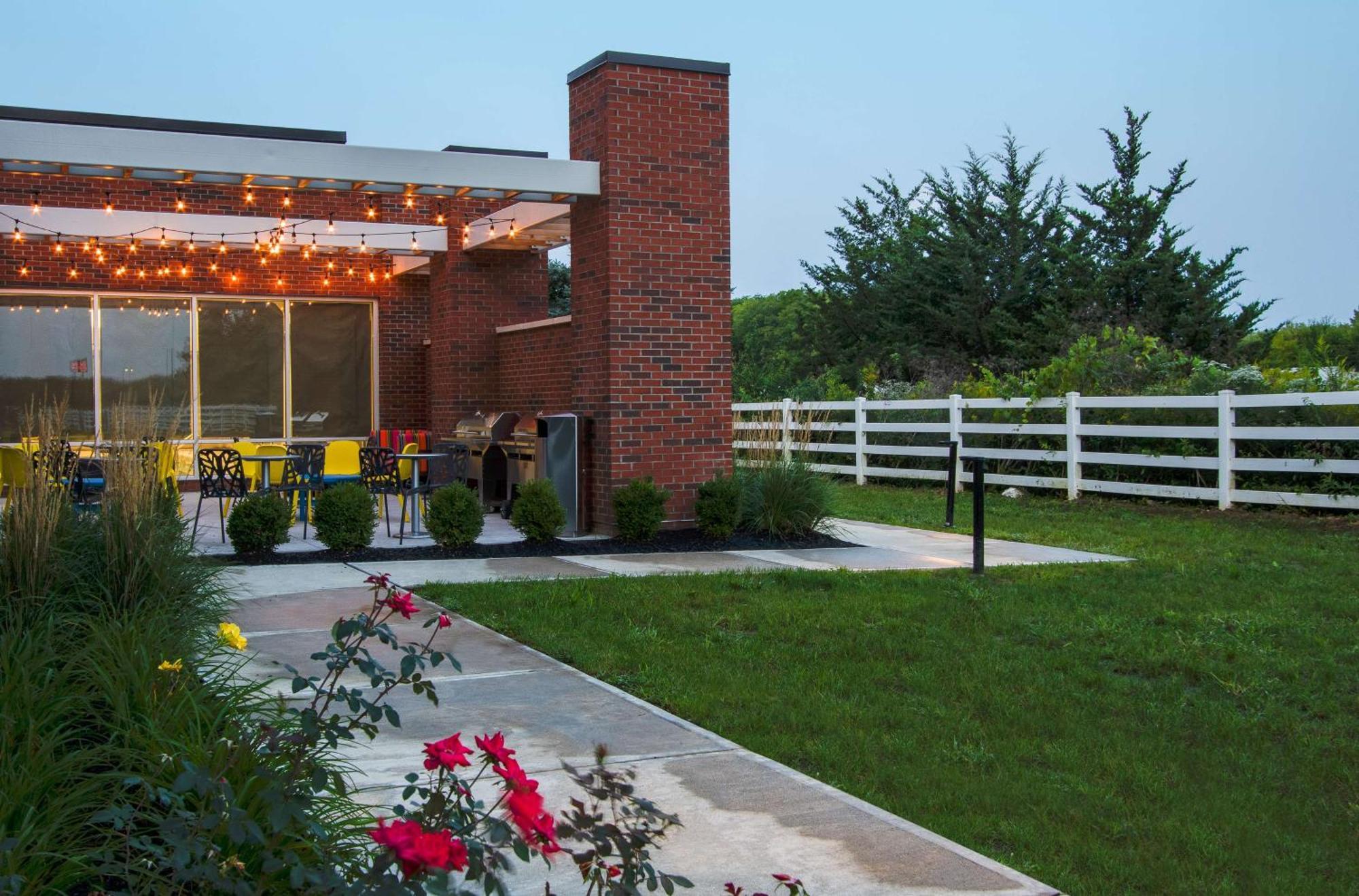 Home2 Suites By Hilton Grove City Columbus מראה חיצוני תמונה