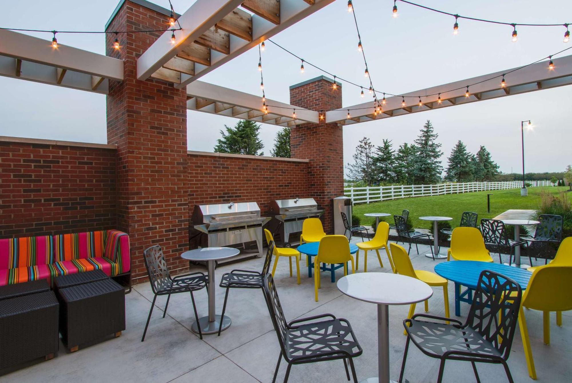 Home2 Suites By Hilton Grove City Columbus מראה חיצוני תמונה